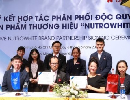 Kang Nam và Shiratori ký kết hợp tác ra mắt Viên uống làm đẹp mới: Ứng dụng công nghệ sản xuất tiên tiến từ Nhật Bản, phù hợp với người tiêu dùng Việt Nam